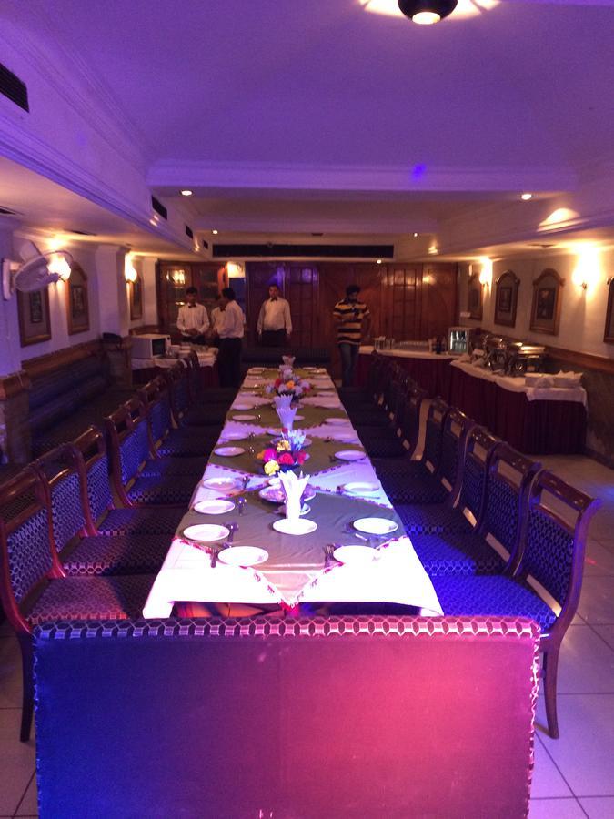 Hotel Greens Ludhiana Esterno foto